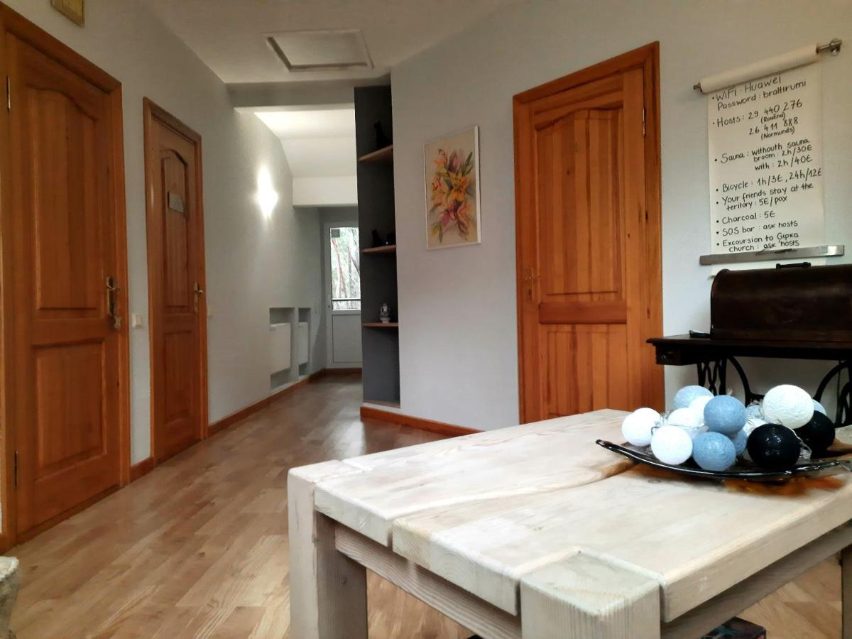 Atputas Vieta Braltirumi Purciems Esterno foto